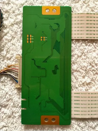 Se Vende Placa T-COM de TV GRUNDIG LC320EXN