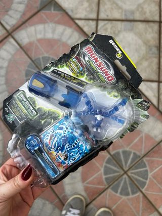 Monsuno Deluxe Booster Pack