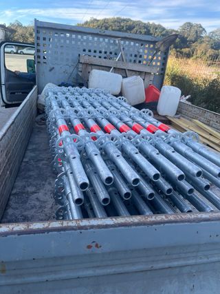 Andamio Europeo verticales ,patas ,mj layher