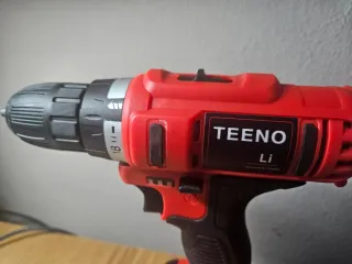 Taladro Percutor Inalámbrico TEENO