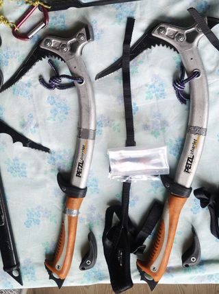 Material de escalada en hielo y nieve