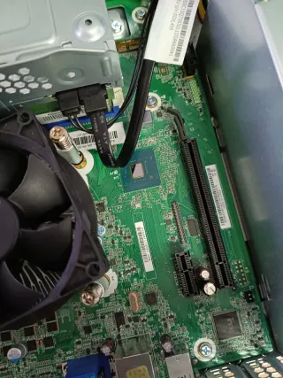 Lenovo V530S-07ICB PC Sobremesa Negro