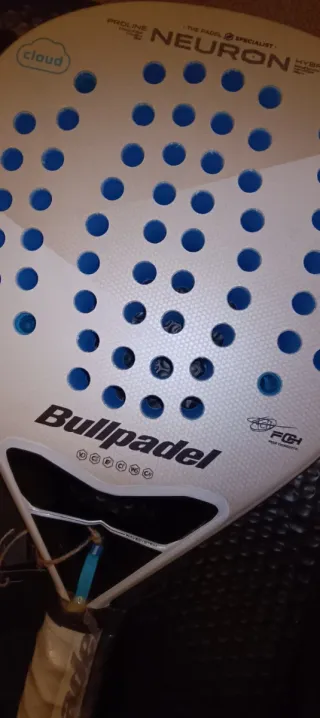 Pala Bullpadel Neuron Cloud 2025