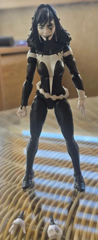 Lote 6 Figuras Marvel Legends + BAFs