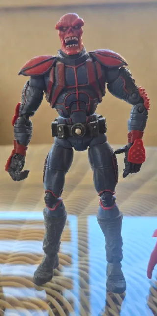 Lote 6 Figuras Marvel Legends + BAFs