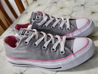Zapatillas Converse Grises y Rosas Talla X