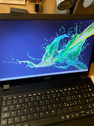 Acer Aspire 3 Ryzen 7 SSD 16 gb ram ddr4