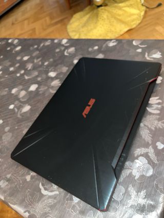 Portátil ASUS TUF GAMING FX504GM