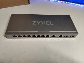 Zyxel XGS1010-12 Switch 12 Puertos Multi-Gigabit