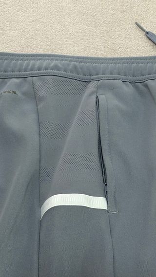 Pantalón chándal Adidas Talla M Gris