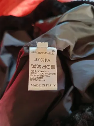 Cappotto imbottito con stola e cappuccio