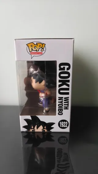 Funko Pop! Goku con Nyoibo 1922 Dragon Ball