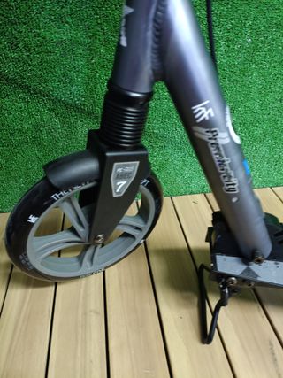 PATINETE KRF PREMIER CITY 200 SUSPENSION DELANTERA GRIS