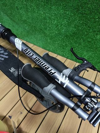 PATINETE KRF PREMIER CITY 200 SUSPENSION DELANTERA GRIS