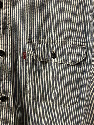 Camisa Levi's Rayas Azul y Blanco