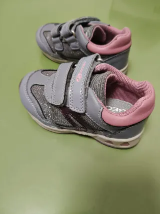 Scarpe Geox bambina n. 21
