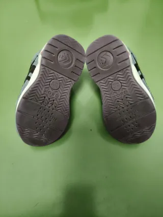 Scarpe Geox bambina n. 21
