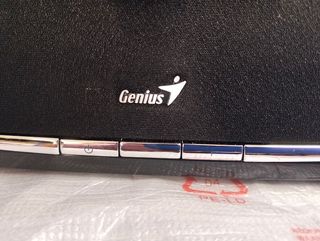 Dock altoparlante Genius SP-i600 4W per iPad/iPhone