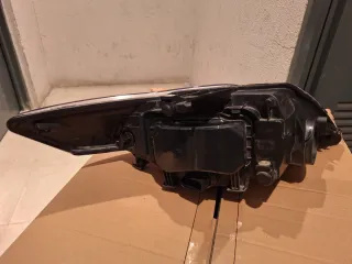 Faro Izquierdo Ford Mondeo IV MK4