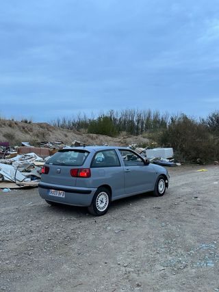 SEAT Ibiza 2001