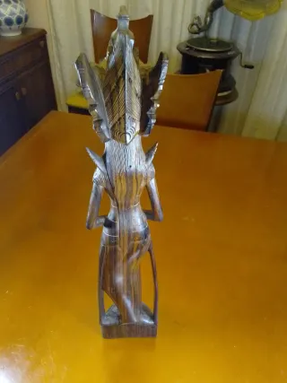 Figura Balinesa Madera Palisandro