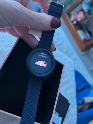 Reloj Tous se entrega con su embalaje original