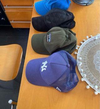Lote de 4 Gorras