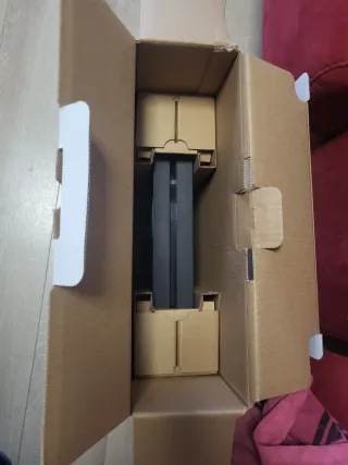 PS4 + 2 Mandos + Volante Racing Apex + 2 Micrófono