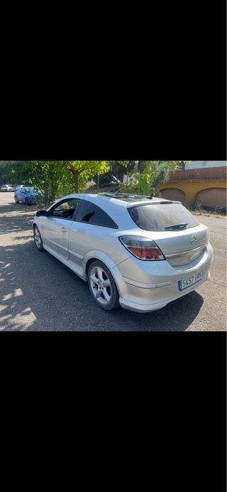 Opel Astra GTC 2009 Sport