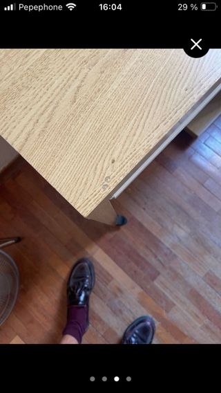 Mesa escritorio madera con ruedas