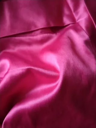 Vestido de fiesta fucsia