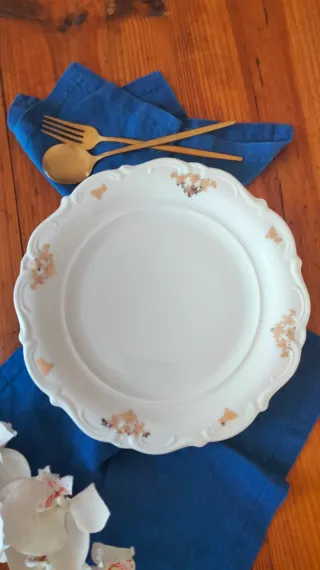 Piatto decorato oro e bianco