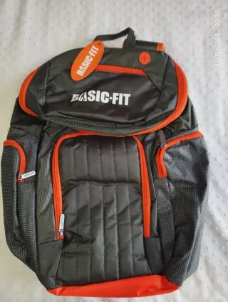 Mochila Basic-Fit gris y naranja