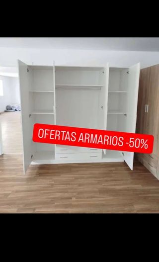 Armario blanco de madera con ofertas
