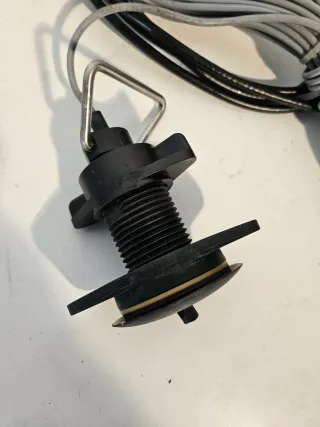 AIRMAR RAYTHEON Trasduttore passante