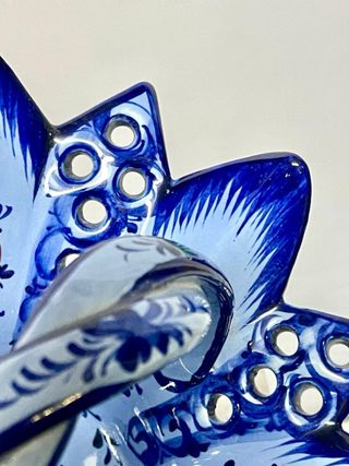 CESTO DE CERÁMICA PORTUGUESA.