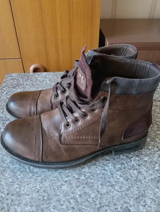 Stivaletti marroni uomo