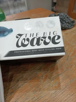 Piastra per capelli Corioliss nera