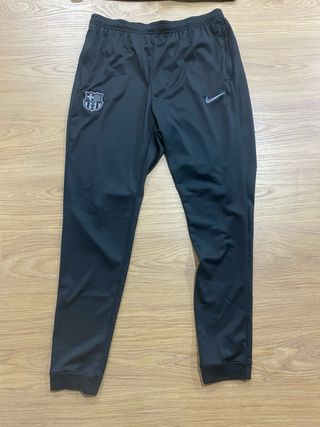 Chándal FC Barcelona Oficial Negro Nuevo a estrena