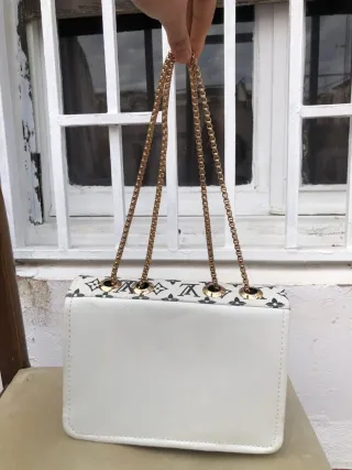 Bolso Louis Vuitton Blanco y Dorado