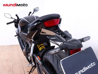 HONDA CBR 650 R