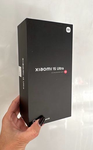 Caja Xiaomi 15 Ultra plata