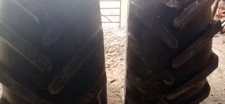 2 Ruedas Michelin 600/70R30