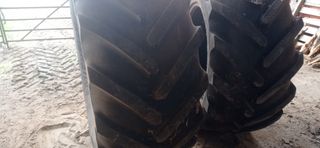 2 Ruedas Michelin 600/70R30