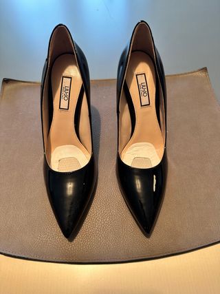 Tacchi in vernice Liu Jo neri