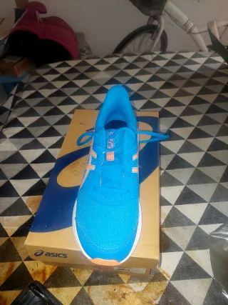 Zapatillas Asics niño/niña Talla 39