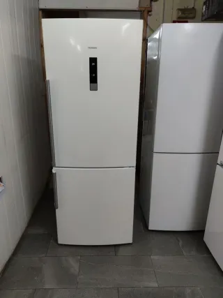 Nevera Siemens 185x70cm A+ no Frost con Garantia