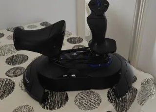 Thrustmaster T.Flight Hotas 4 Joystick PS4