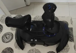 Thrustmaster T.Flight Hotas 4 Joystick PS4