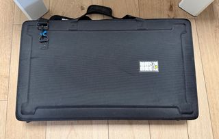 Pioneer DJ FLX10 + Maletín + Decksaver (opcional)